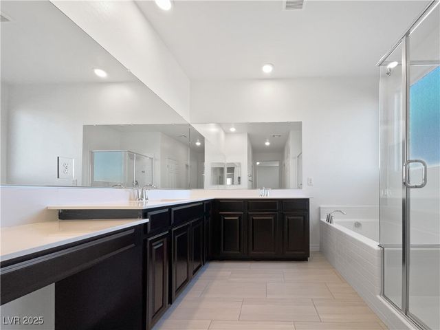 10152 Tenaya Meadows Street, Las Vegas, NV 89178