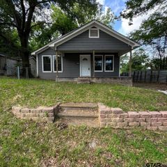 322 E Martin Luther King Jr Blvd, Tyler, TX 75702