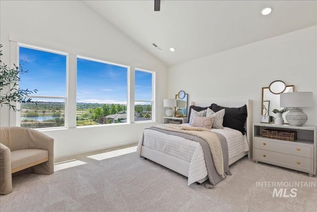 3535 E Warm Springs Ave, Boise, ID 83716