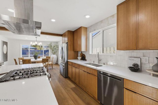 6655 Lederer Avenue, West Hills, CA 91307