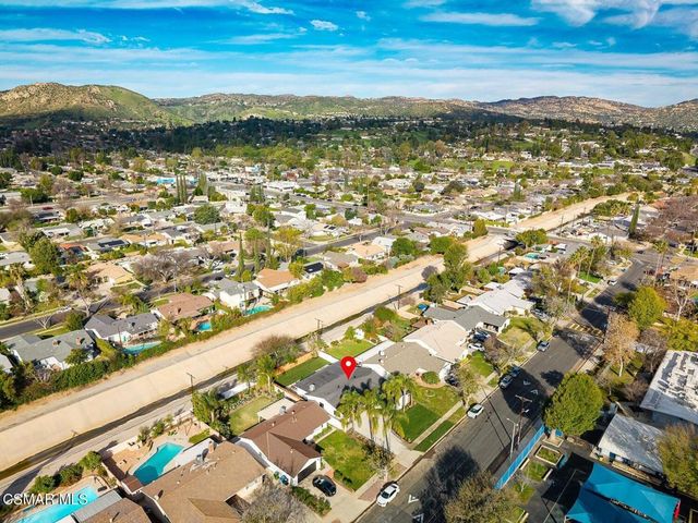 6655 Lederer Avenue, West Hills, CA 91307