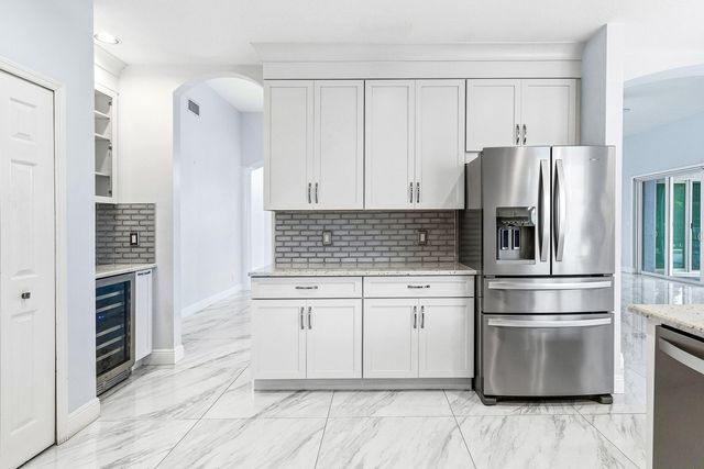 12403 Cascades Pointe Drive, Boca Raton, FL 33428