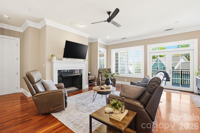 626 Queens Road 102, Charlotte, NC 28207