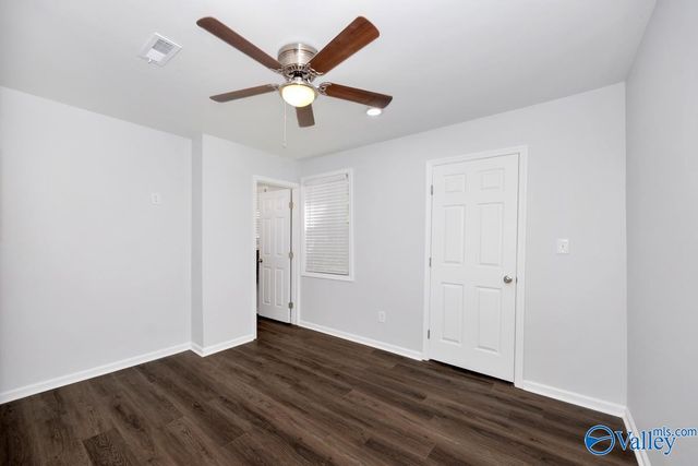 3908 W Oak Way, Huntsville, AL 35805