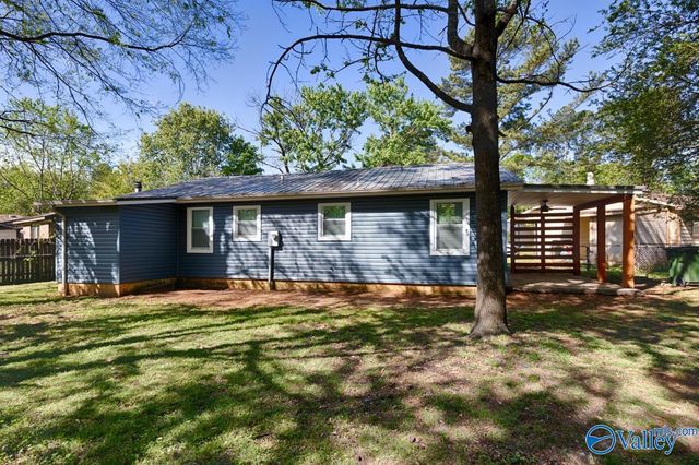 3908 W Oak Way, Huntsville, AL 35805