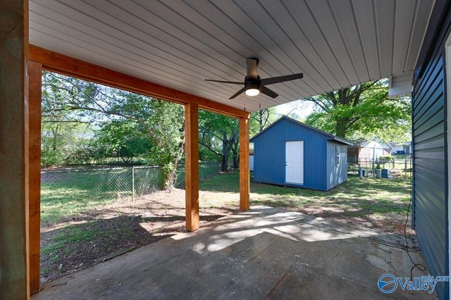 3908 W Oak Way, Huntsville, AL 35805
