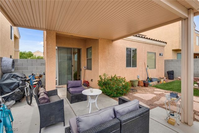 6916 Gothic Marigold Street, Las Vegas, NV 89149