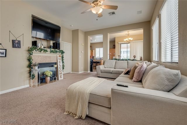 6916 Gothic Marigold Street, Las Vegas, NV 89149