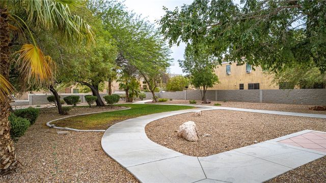 6916 Gothic Marigold Street, Las Vegas, NV 89149
