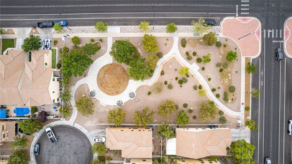 6916 Gothic Marigold Street, Las Vegas, NV 89149