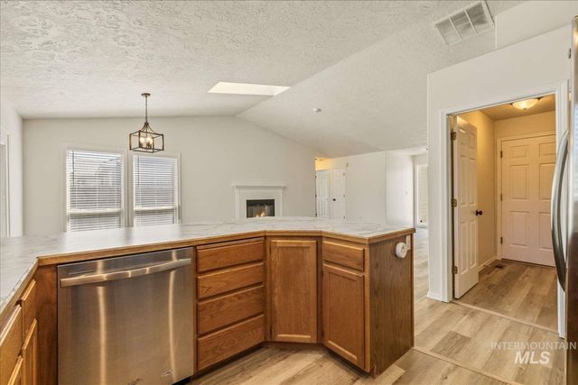10304 W Silver City St, Boise, ID 83704
