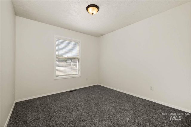 10304 W Silver City St, Boise, ID 83704