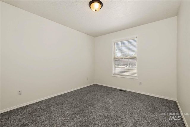 10304 W Silver City St, Boise, ID 83704