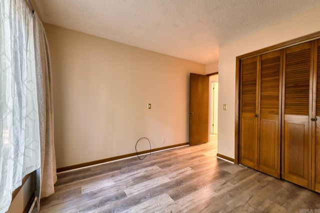 54 La Granja Circle, Hot Springs, AR 71909