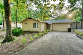 54 La Granja Circle, Hot Springs, AR 71909