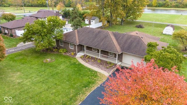 7041 W Glendale Lane, Greenfield, IN 46140