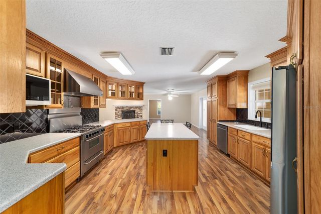 500 SE 90TH STREET, Ocala, FL 34480