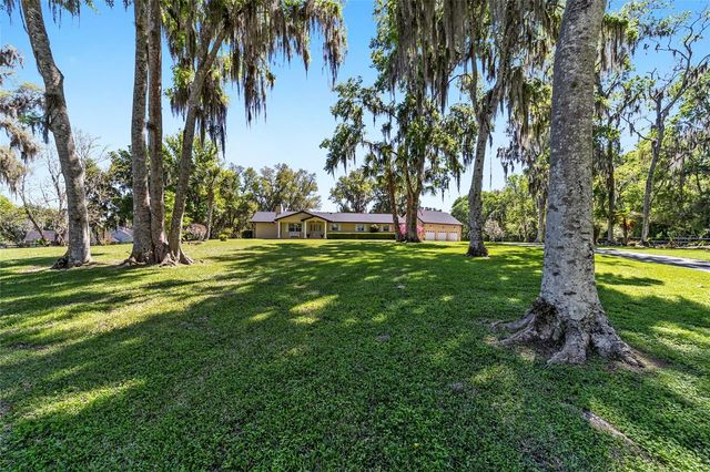 500 SE 90TH STREET, Ocala, FL 34480