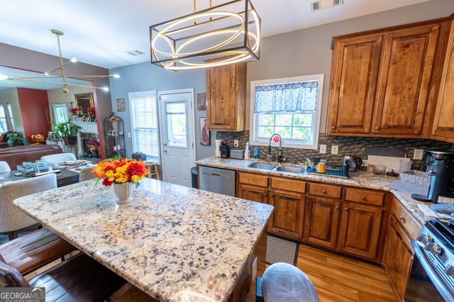 216 Rustico Court, Mcdonough, GA 30253