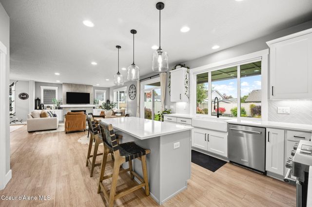 3925 N Shelburne Loop, Post Falls, ID 83854