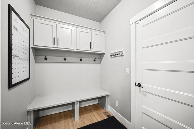 3925 N Shelburne Loop, Post Falls, ID 83854