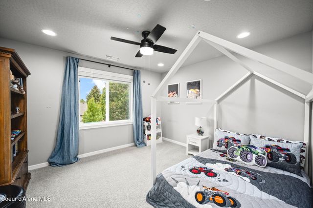3925 N Shelburne Loop, Post Falls, ID 83854