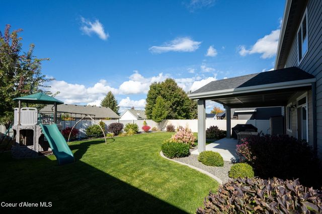 3925 N Shelburne Loop, Post Falls, ID 83854