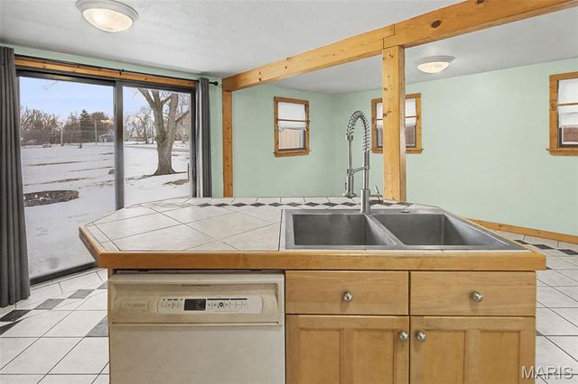 240 Taft Street, Marissa, IL 62257