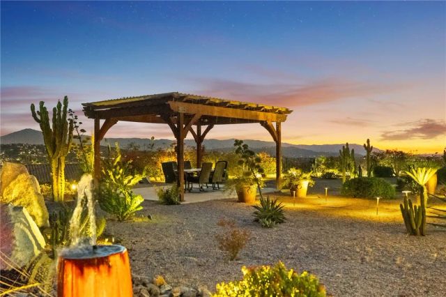 7774 Kingdom, Riverside, CA 92506