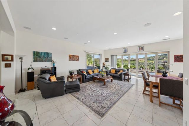 7774 Kingdom, Riverside, CA 92506