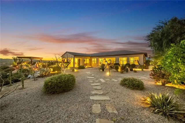 7774 Kingdom, Riverside, CA 92506