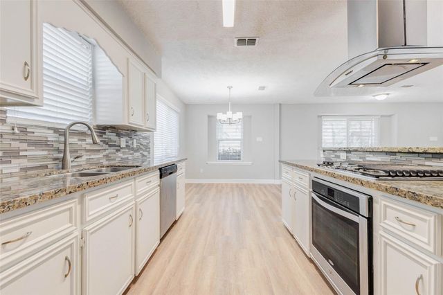 18526 Fenske Road, Cypress, TX 77433