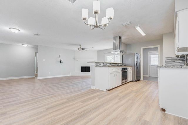 18526 Fenske Road, Cypress, TX 77433