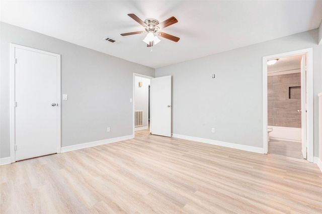 18526 Fenske Road, Cypress, TX 77433