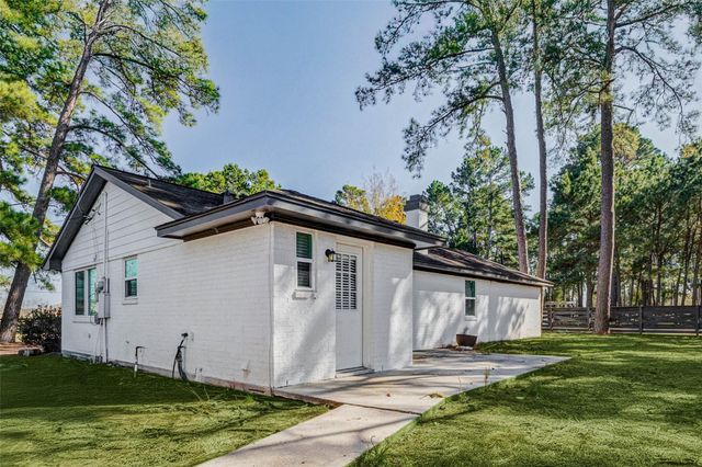 18526 Fenske Road, Cypress, TX 77433