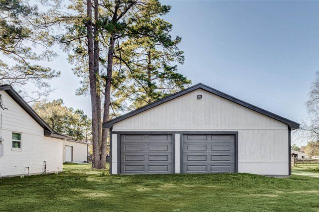 18526 Fenske Road, Cypress, TX 77433