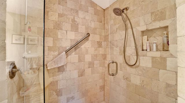 1100 S RIVERSIDE DRIVE, Edgewater, FL 32132