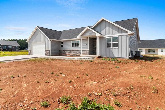 2650 LAWRENCE LANE, Neenah, WI 54956