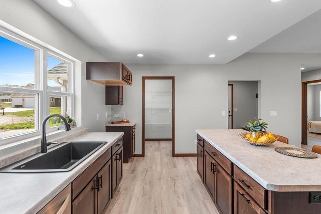2650 LAWRENCE LANE, Neenah, WI 54956