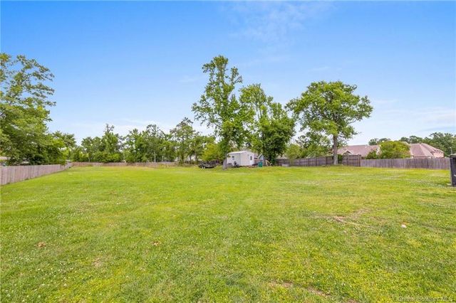 1296 Musser Road, Lake Charles, LA 70611