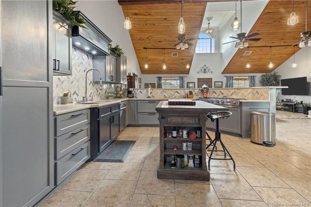 1296 Musser Road, Lake Charles, LA 70611