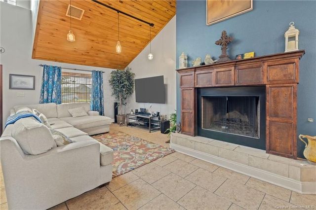 1296 Musser Road, Lake Charles, LA 70611