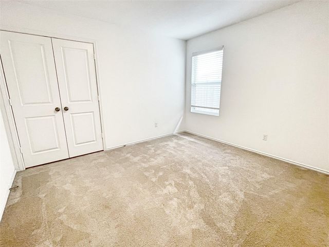 109 Allegro DR, Hutto, TX 78634
