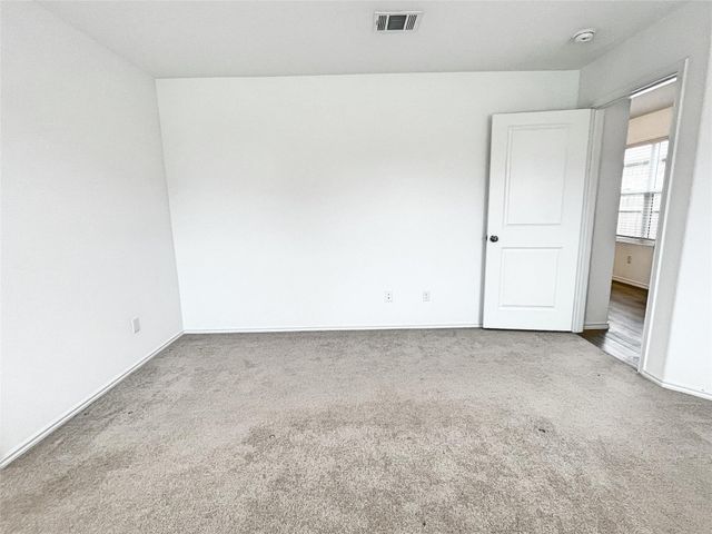 109 Allegro DR, Hutto, TX 78634