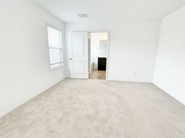 109 Allegro DR, Hutto, TX 78634