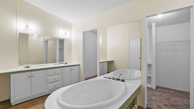 13507 Enchanted Cove, Willis, TX 77318