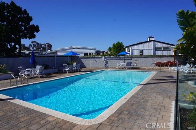 298 Lexington Circle, Newport Beach, CA 92660