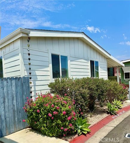 298 Lexington Circle, Newport Beach, CA 92660