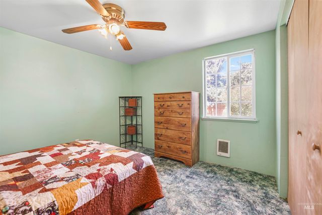 328 E Ave J, Jerome, ID 83338