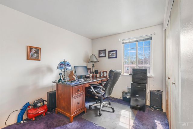 328 E Ave J, Jerome, ID 83338